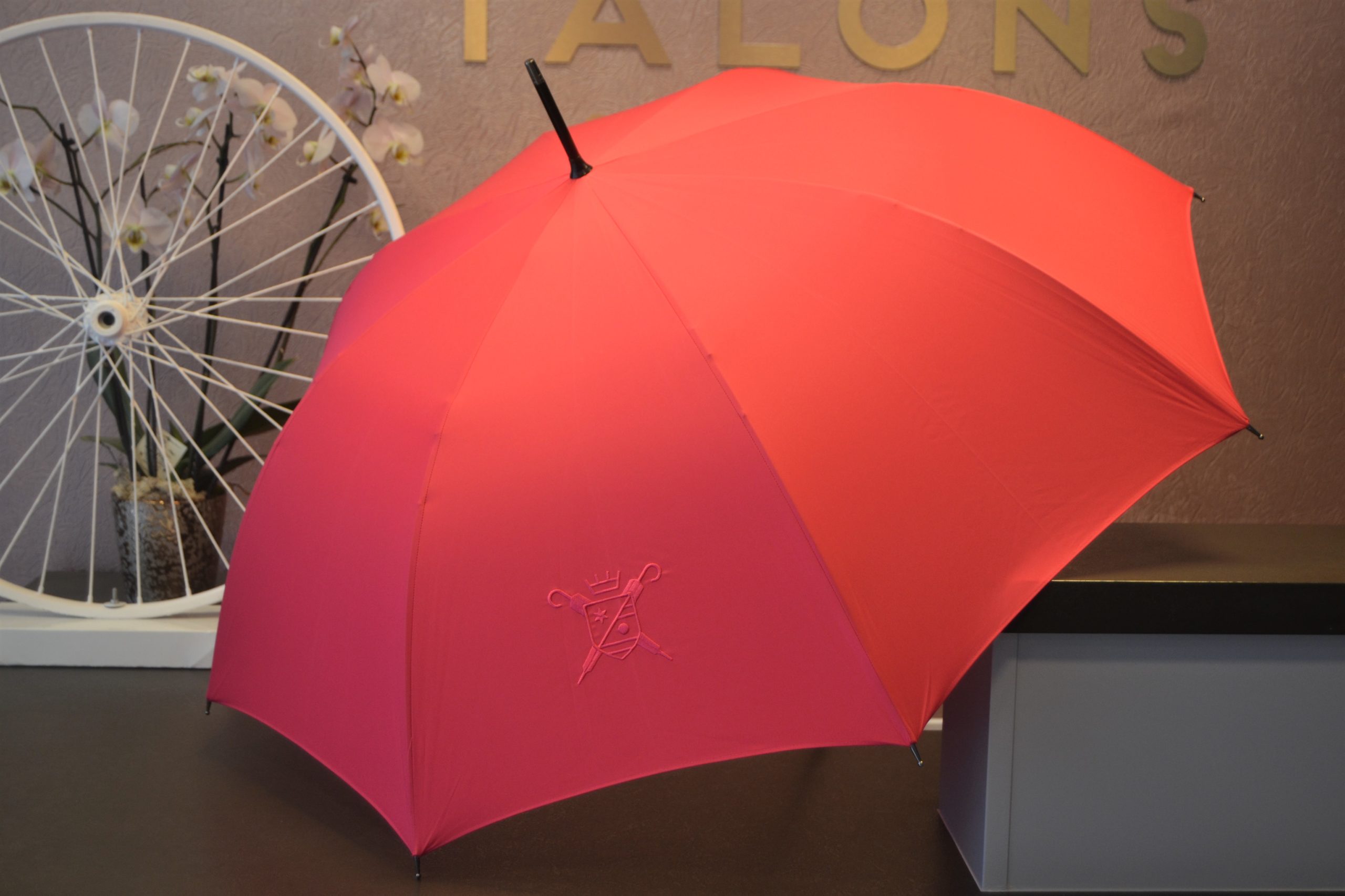 Parapluie de Cherbourg Ôde à la chaussure Granville