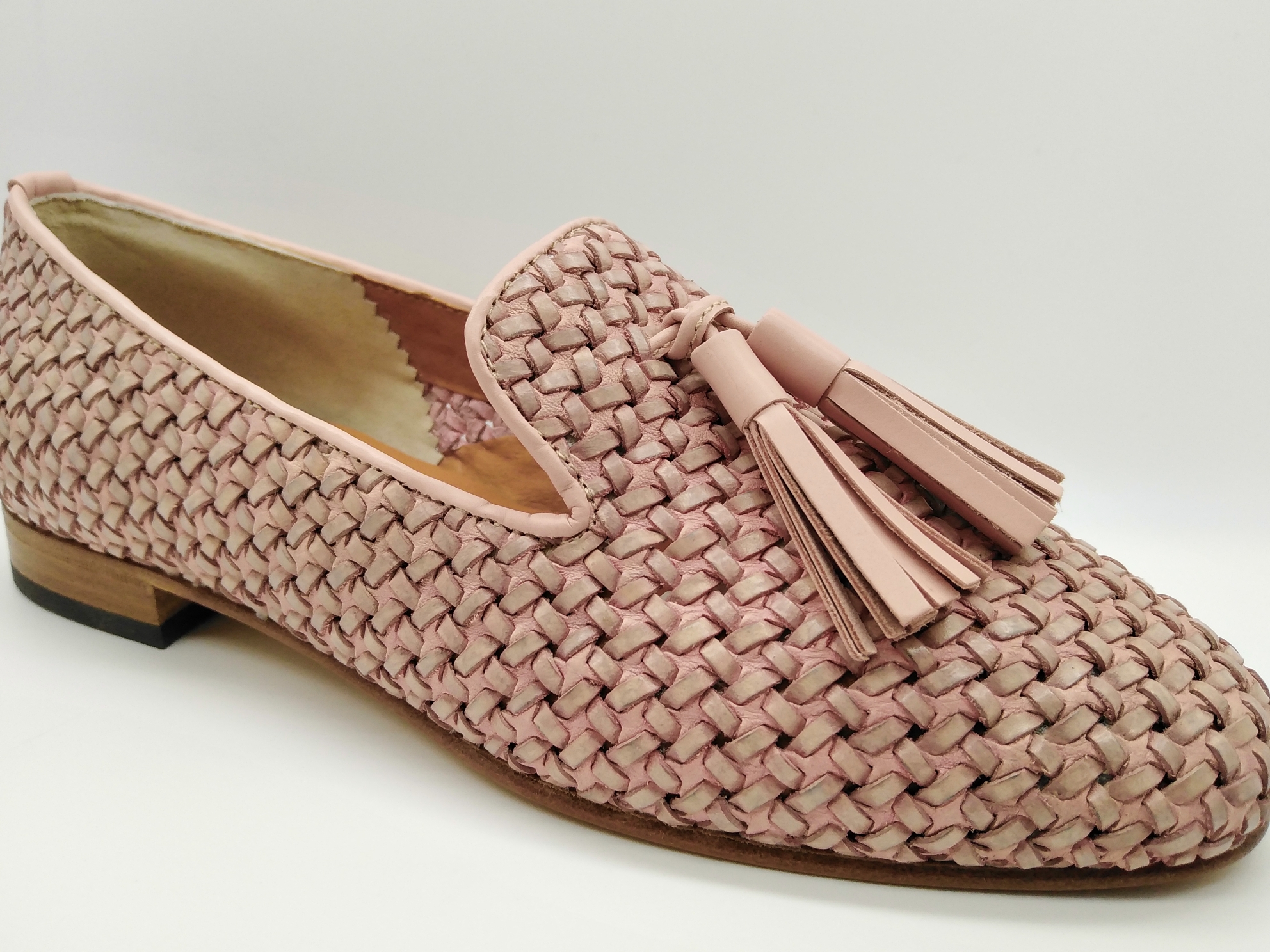 chaussures cuir tressé femme