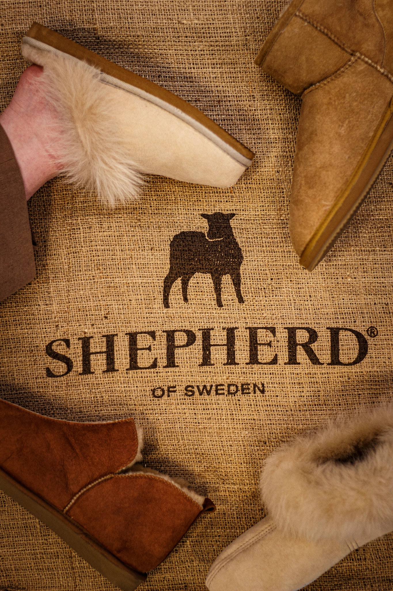 chaussons shepherd of sweden peau de mouton granville ode à la chaussure
